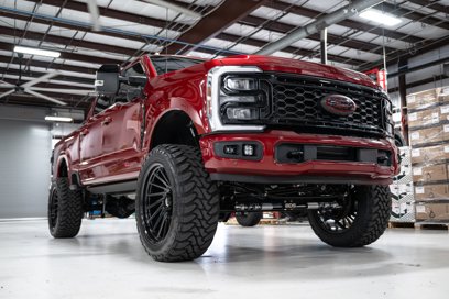 New 2025 Ford F250 Lariat w/ Lariat Ultimate Package