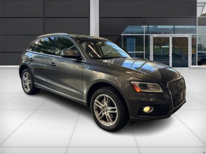 Used 2017 Audi Q5 2.0T Premium Plus w/ Technology Package