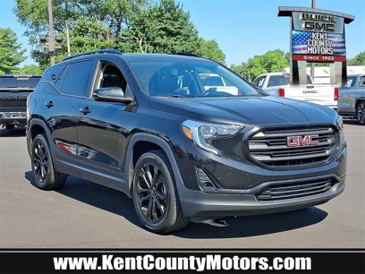 Used 2021 GMC Terrain SLT w/ Infotainment Package II