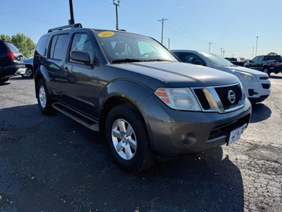 Used 2012 Nissan Pathfinder SV