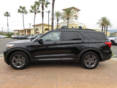Used 2024 Ford Explorer XLT w/ Equipment Group 202A