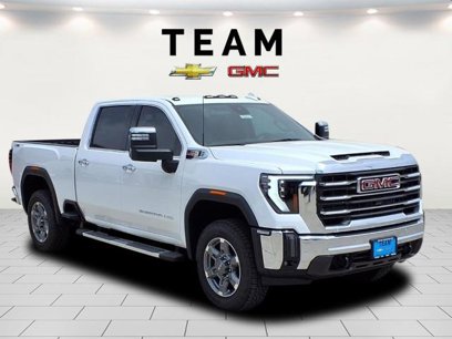 New 2025 GMC Sierra 2500 SLT w/ SLT Premium Package