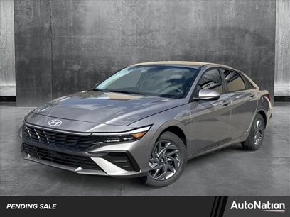 New 2025 Hyundai Elantra Blue