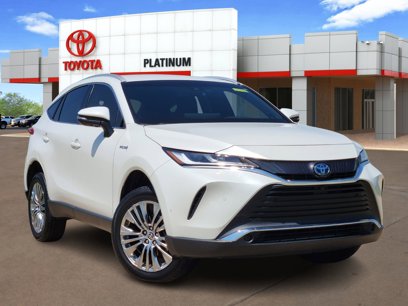 Used 2021 Toyota Venza Limited w/ Carpet Mat Package (TMS)