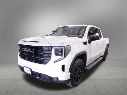 Used 2023 GMC Sierra 1500 Elevation w/ LPO, Elevation Black Package