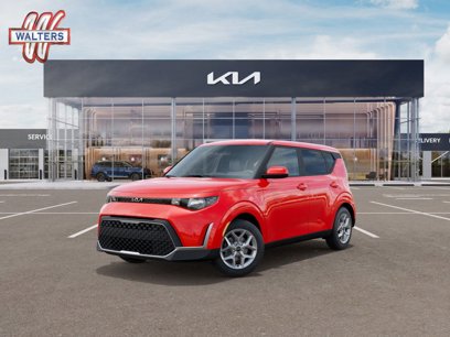 New 2025 Kia Soul LX