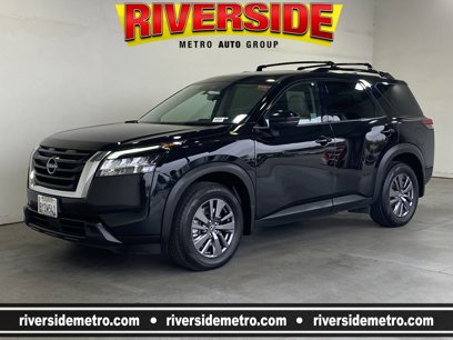 Certified 2022 Nissan Pathfinder SV
