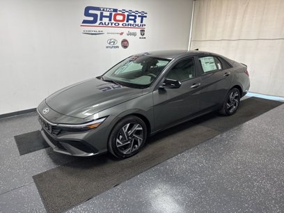 New 2025 Hyundai Elantra SEL