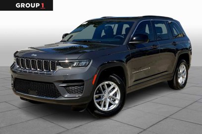 New 2025 Jeep Grand Cherokee Laredo X