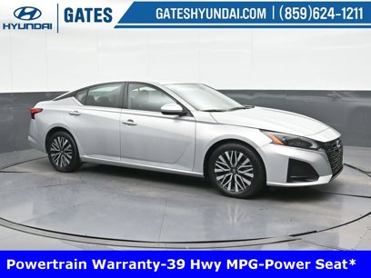 Used 2023 Nissan Altima 2.5 SV