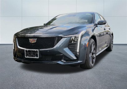 New 2025 Cadillac CT5 Sport w/ Technology Package