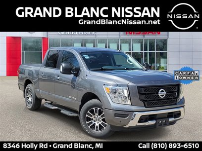 Used 2021 Nissan Titan SV w/ SV Convenience Package