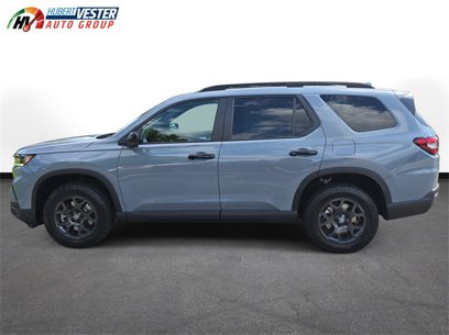 New 2025 Honda Pilot TrailSport