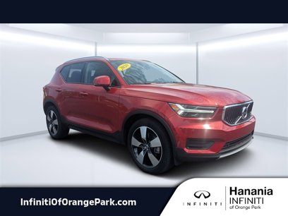 Used 2020 Volvo XC40 T5 Momentum w/ Protection Package Premier