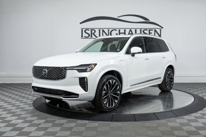 New 2025 Volvo XC90 T8 Plus w/ Protection Package Premier