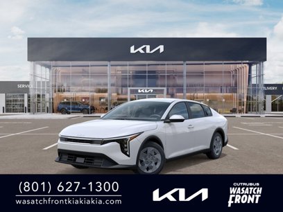 New 2025 Kia K4 LX