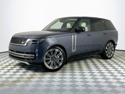 New 2025 Land Rover Range Rover SE