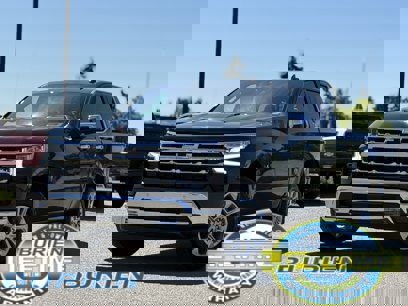 New 2025 Chevrolet Silverado 1500 LTZ w/ LTZ Premium Package
