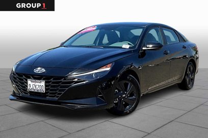Used 2023 Hyundai Elantra Blue