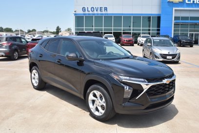 New 2025 Chevrolet Trax LS
