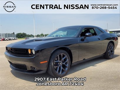 Used 2019 Dodge Challenger SXT w/ Plus Package