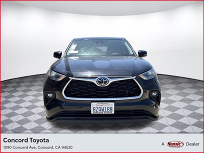 Used 2022 Toyota Highlander LE