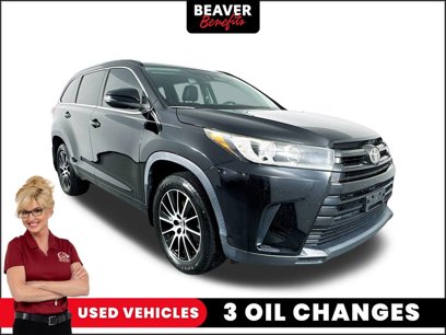 Used 2017 Toyota Highlander SE