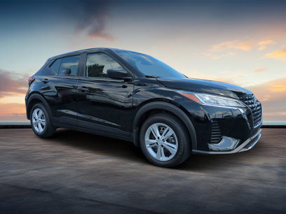 New 2025 Nissan Kicks Play S