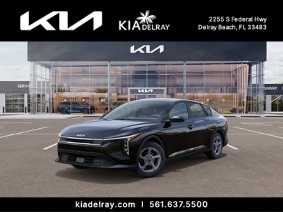 New 2025 Kia K4 LXS