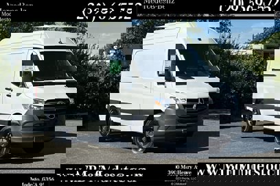 New 2025 Mercedes-Benz Sprinter 2500