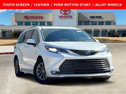 Used 2023 Toyota Sienna XLE