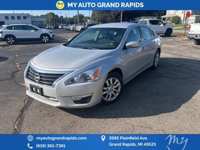 Used 2015 Nissan Altima 2.5 S w/ Power Driver Seat Package