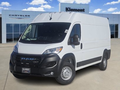 New 2025 RAM ProMaster 2500 w/ Convenience Group