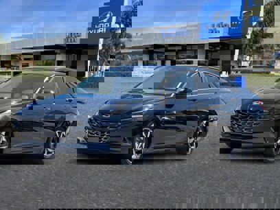Certified 2023 Hyundai Elantra Limited