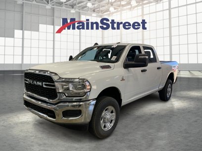 New 2024 RAM 2500 Tradesman w/ Chrome Appearance Group