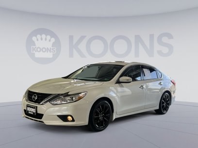 Used 2017 Nissan Altima 2.5 SV w/ Convenience Package