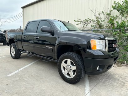 Used 2013 GMC Sierra 2500 SLE w/ SLE Preferred Package