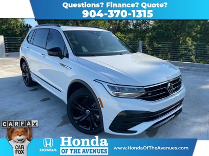 Used 2023 Volkswagen Tiguan SE R-Line