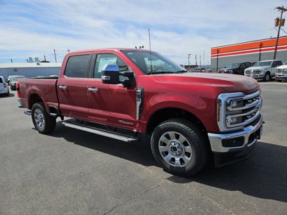 New 2025 Ford F250 Lariat w/ Chrome Package