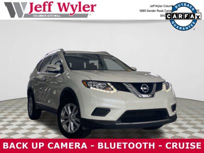 Used 2016 Nissan Rogue SV w/ SV Premium Package