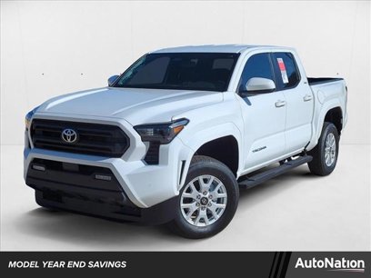 New 2024 Toyota Tacoma SR5