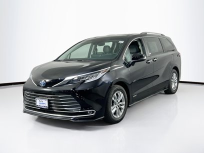 Used 2021 Toyota Sienna Limited