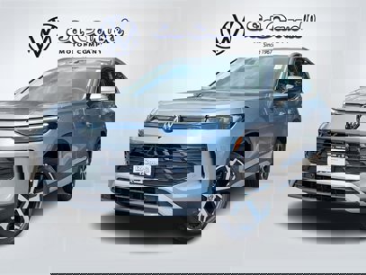 New 2025 Volkswagen Tiguan SE