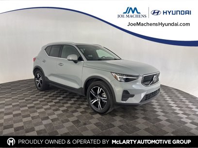 Used 2024 Volvo XC40 B5 Core