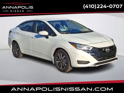 New 2025 Nissan Versa SV w/ Trunk Package