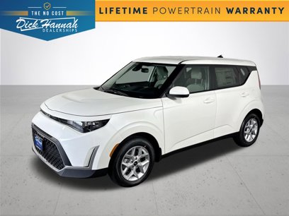 New 2025 Kia Soul LX