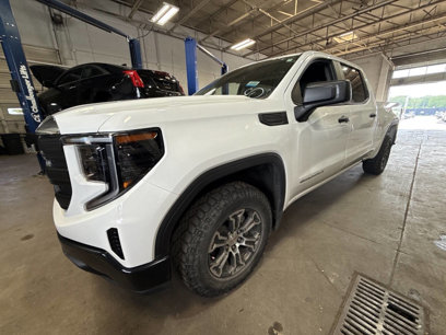 Used 2023 GMC Sierra 1500 Pro w/ Pro Value Package