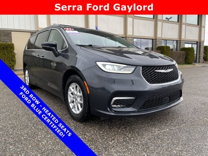 Used 2021 Chrysler Pacifica Touring-L
