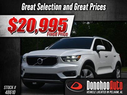 Used 2022 Volvo XC40 T4 Momentum