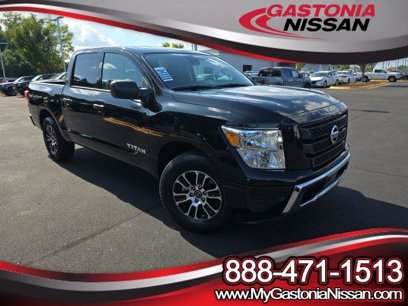 Used 2023 Nissan Titan SV